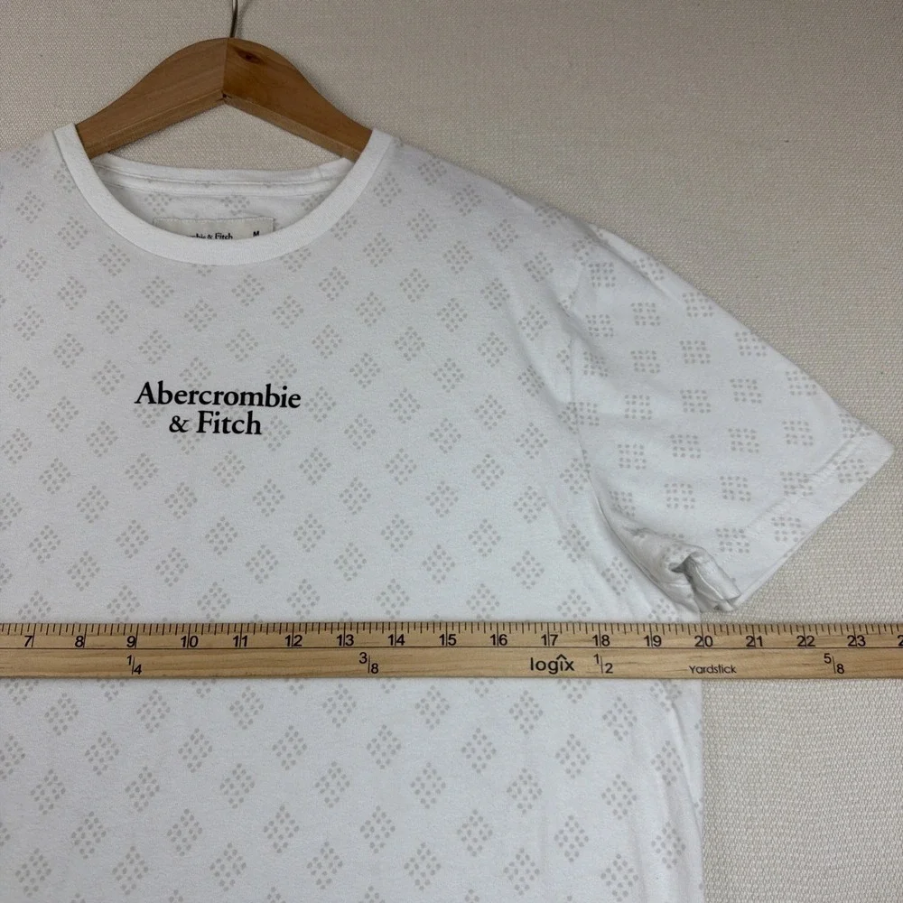 Abercrombie & Fitch Crewneck Shirt Mens Size M White Soft A&F Tee Preppy